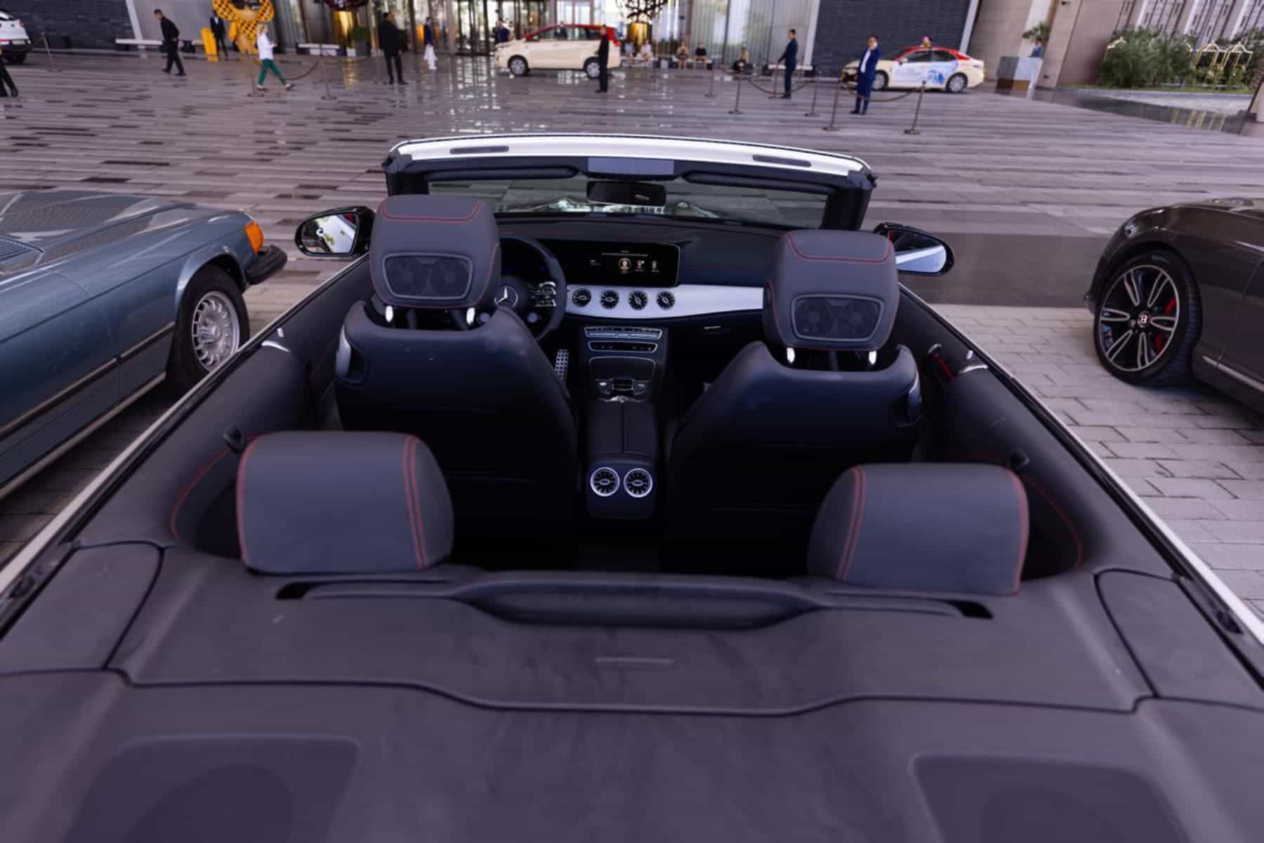 Mercedes-Benz E-Class - thumbnail 6