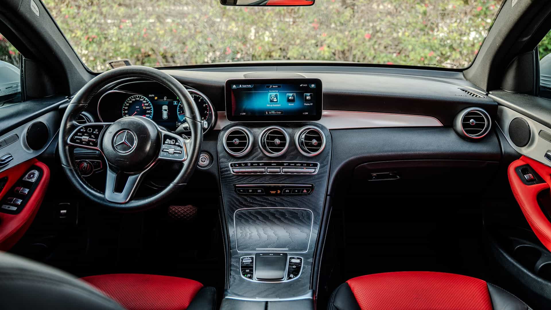 Mercedes-Benz GLC 300 - thumbnail 5
