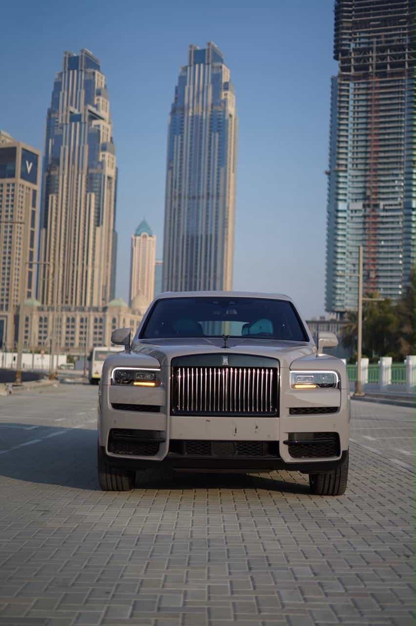 Rolls-Royce Cullinan - thumbnail 3