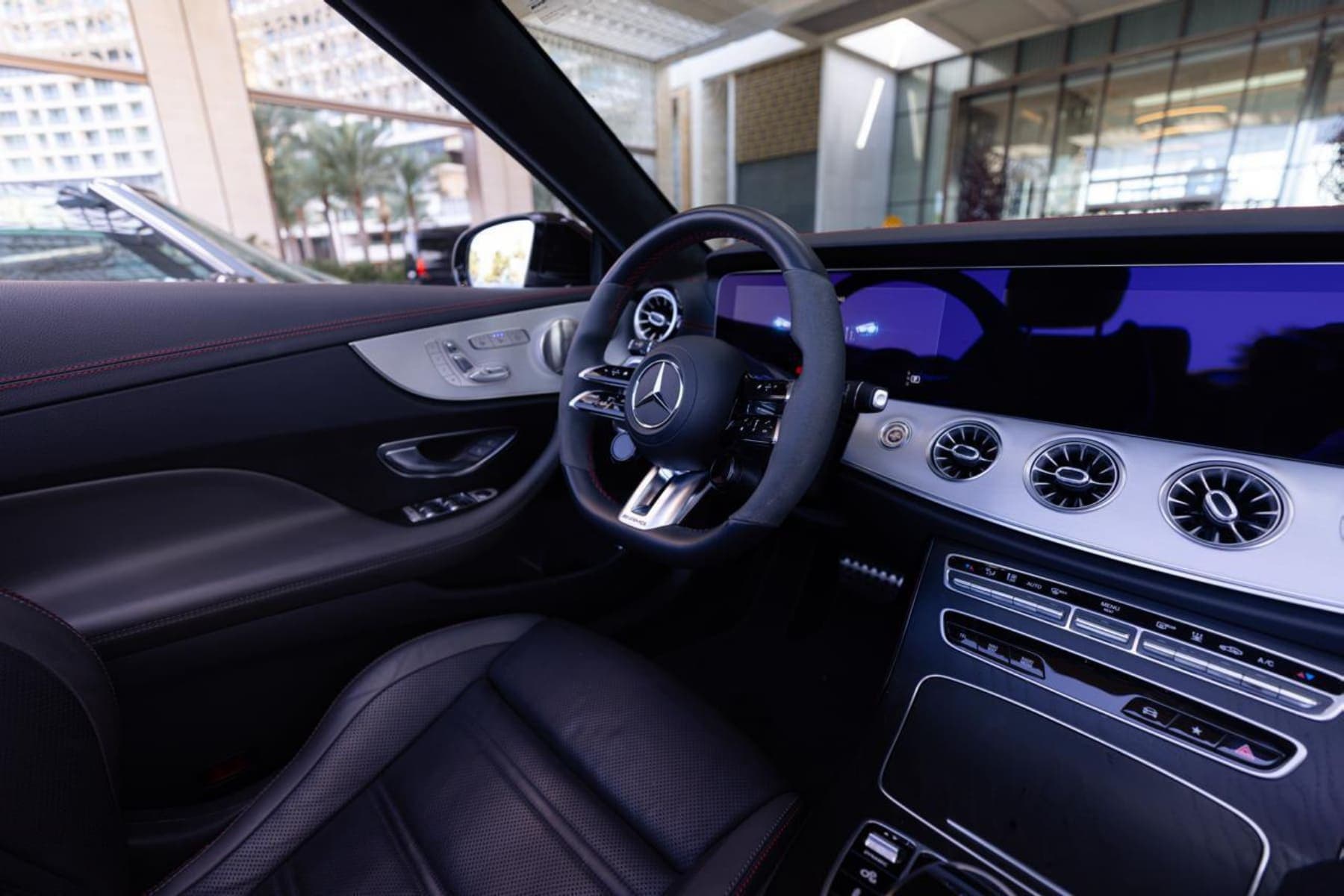 Mercedes-Benz E-Class – صورة مصغّرة 5