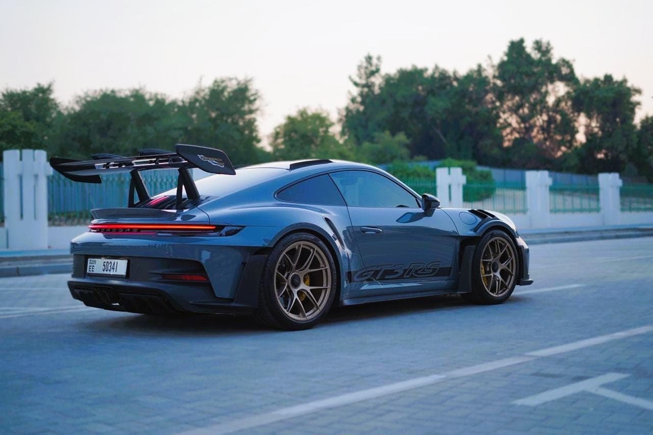 Porsche 911 GT3 RS 911 GT3 RS 2023 - Sports Car for rent in Dubai