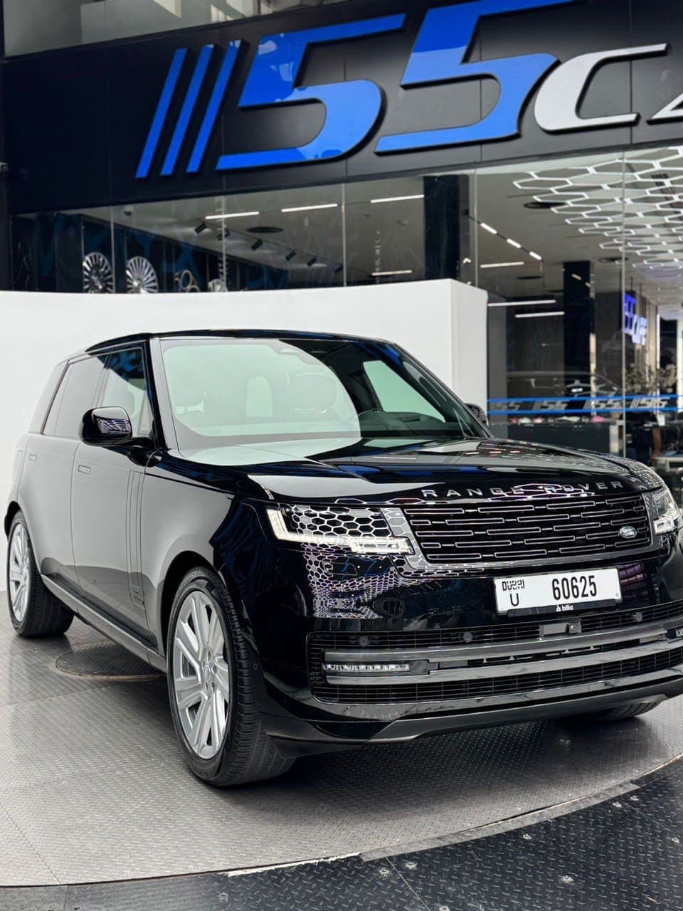 Range Rover Range Rover Autobiography 2024 – Luxury SUV for rent in Dubai